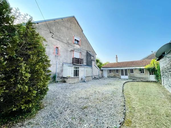 Maison de village