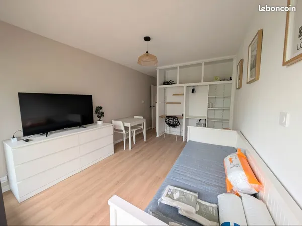 Appartement T1 facultés avec balcon et parking
