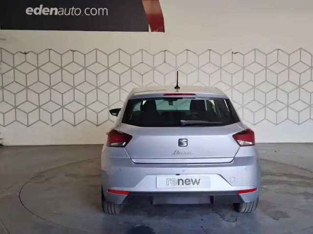 Seat Ibiza 1.0 tsi 110 ch s/s bvm6 — photo 4