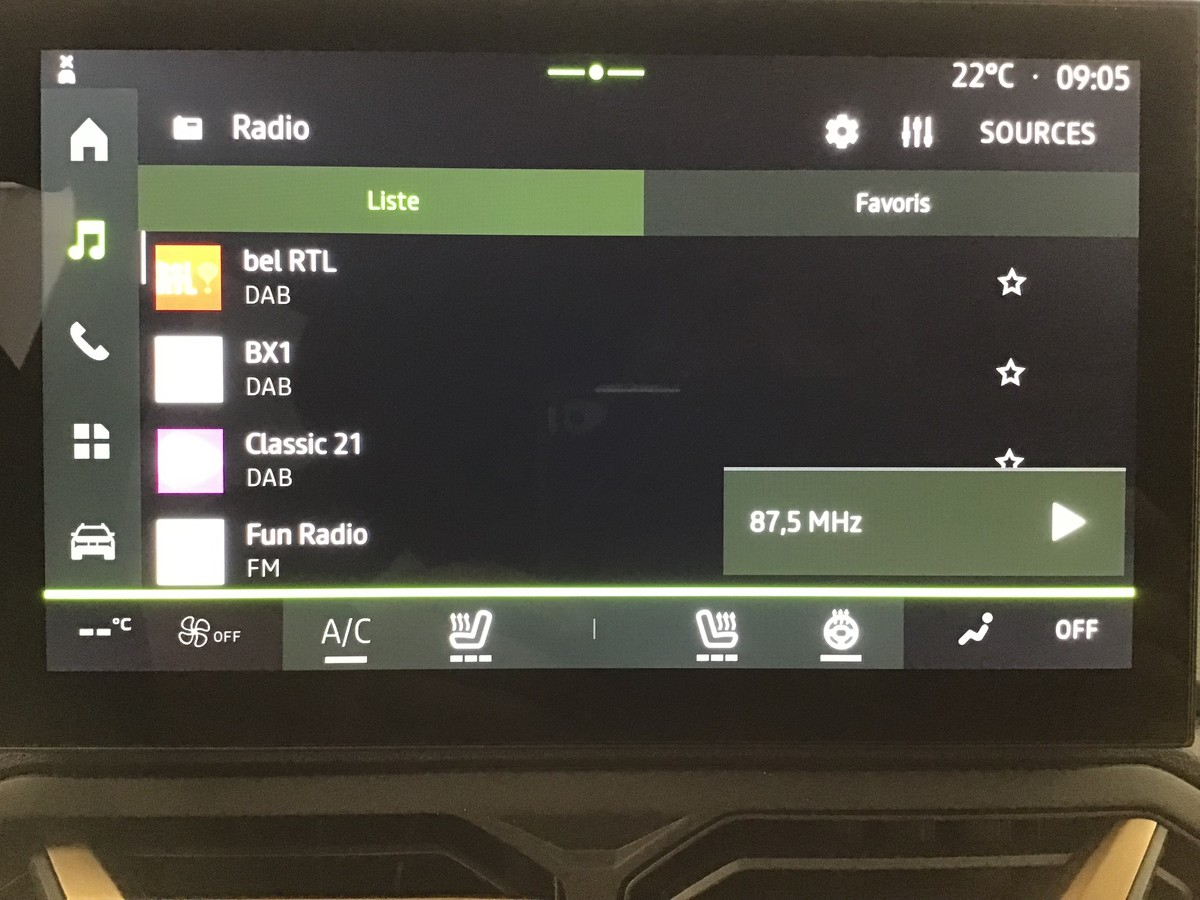 Dacia Duster — photo 18