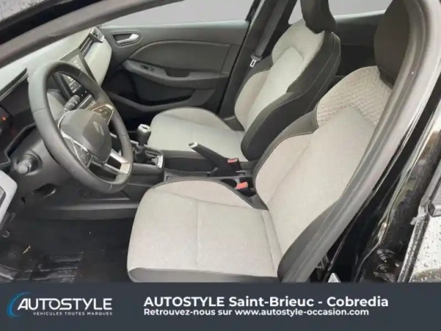 Renault Clio 1.5 dci 100ch evolution — photo 13