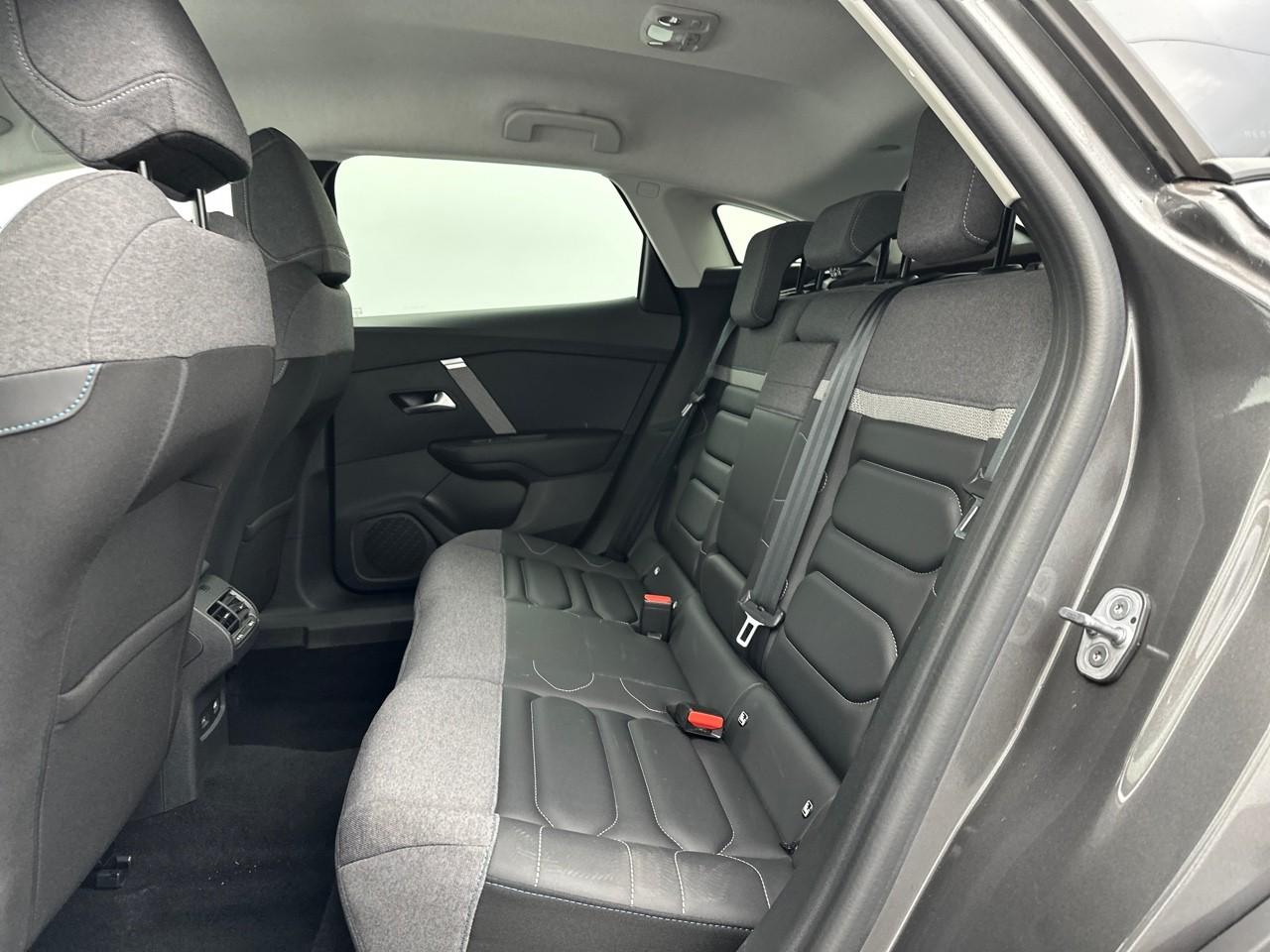 Citroën C4 puretech 130 s&s eat8 shine — photo 12