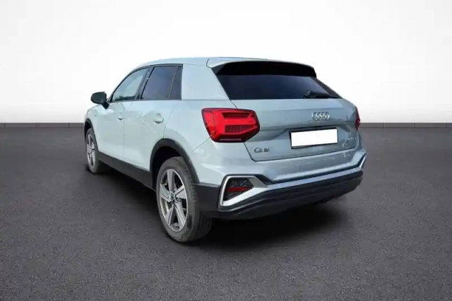 Audi Q2 35 tfsi 150 s tronic 7 — photo 4