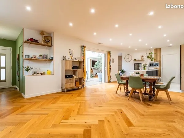 Maison 5 pièces 142 m²