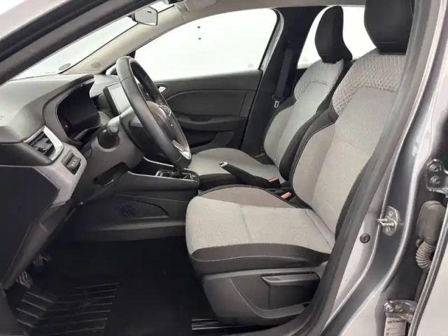Renault Clio tce 90 — photo 18