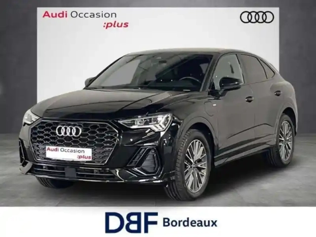 Audi Q3 45 tfsie 245 ch s tronic 6 s line — photo 1