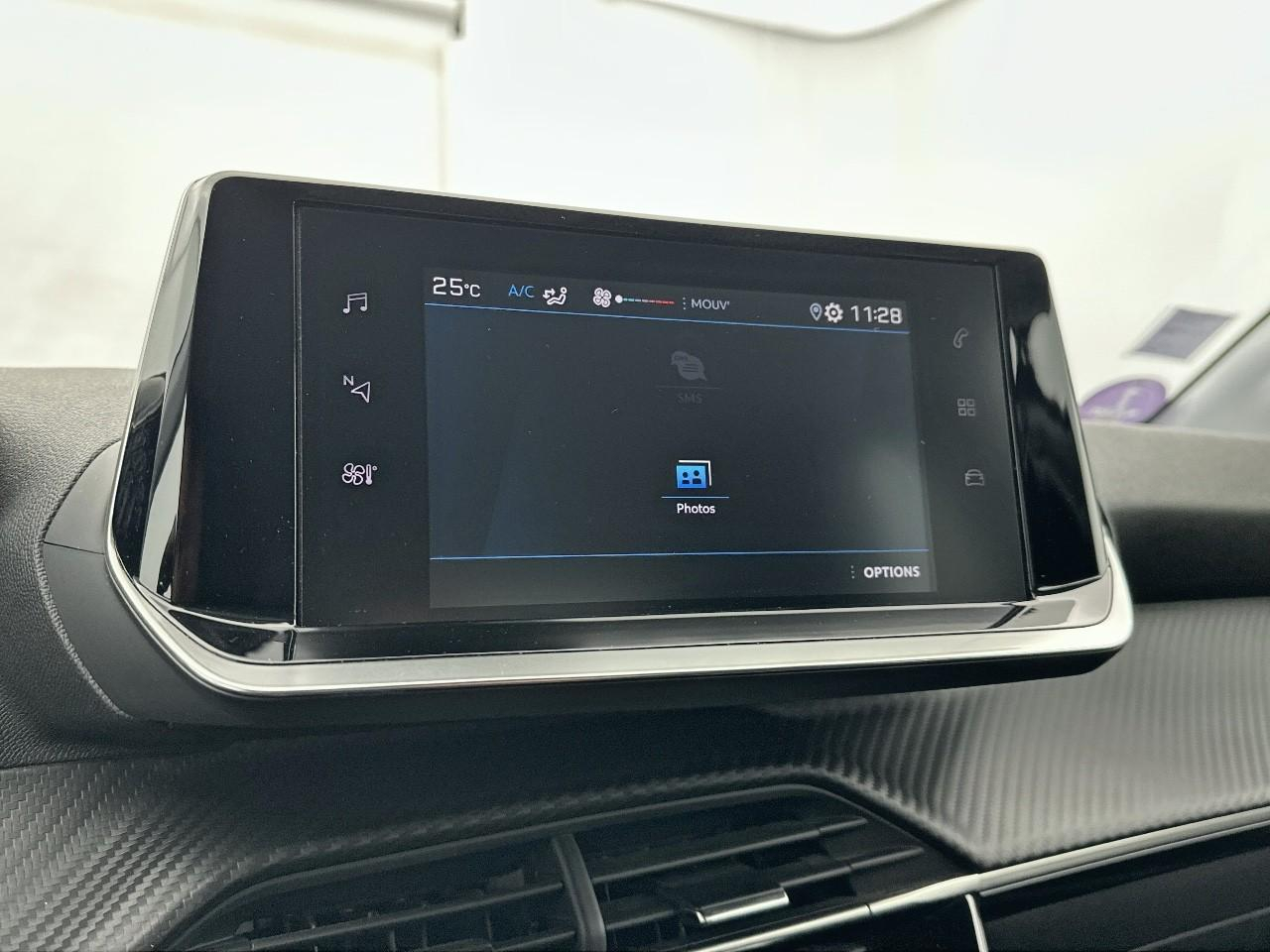 Peugeot 208 puretech 100 s&s eat8 style — photo 22