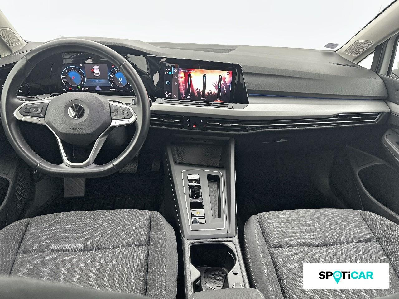 Volkswagen Golf 2.0 tdi scr 150ch life dsg7 — photo 8