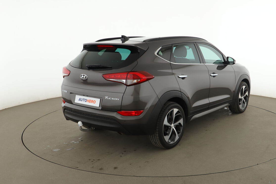 Hyundai Tucson 1.7 CRDi Executive DCT-7 — photo 5