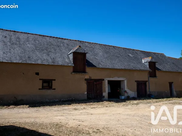 Longère 2 pièces 303 m²