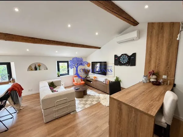 Coup de coeur Appartement rénové au calme, à deux pas du ce
