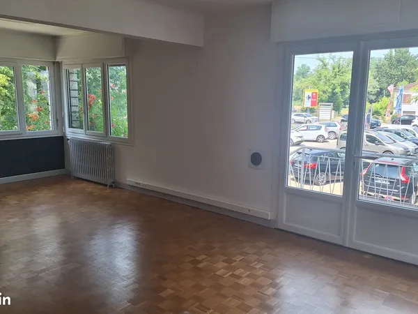 Bureau 28M² location
