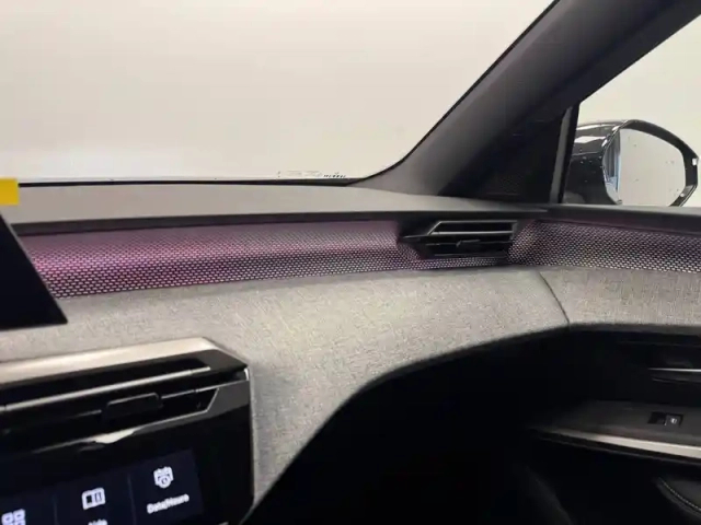 Peugeot 5008 electrique 210 ch 73 kwh — photo 36