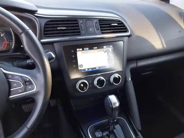Renault Kadjar tce 140 fap edc — photo 14