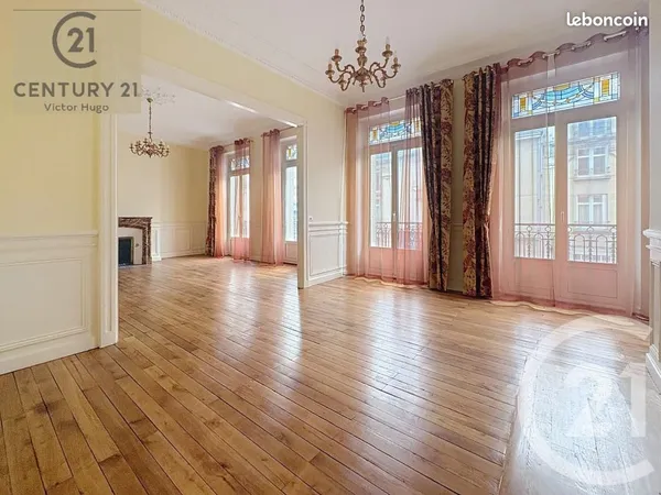 Appartement 5 pièces 155 m²