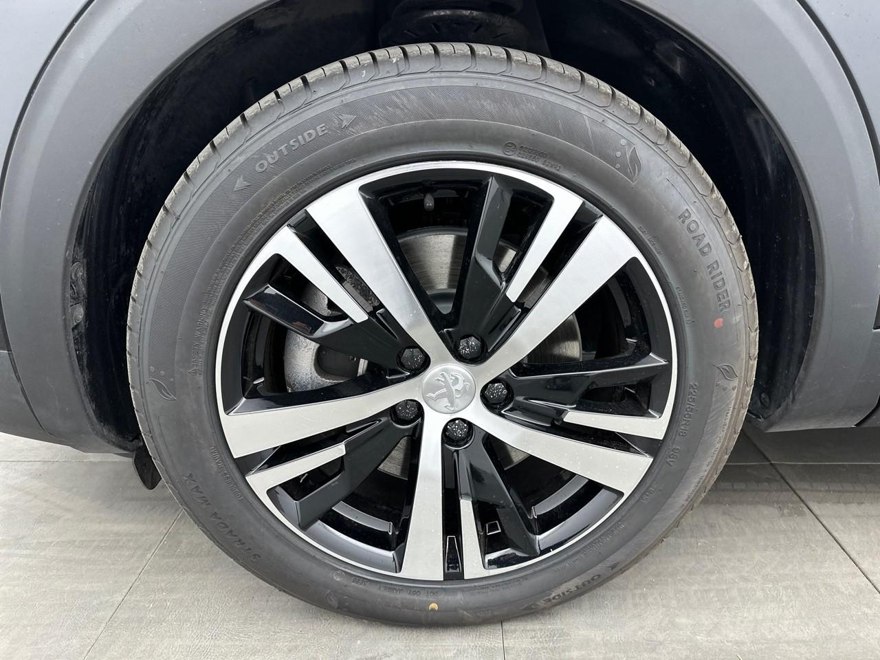 Peugeot 3008 hybrid 225 e-eat8 gt — photo 14