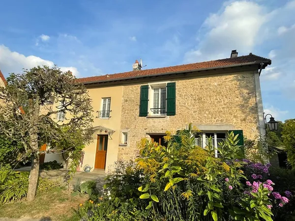 Exclusivité, belle maison de campagne, très bien entretenue