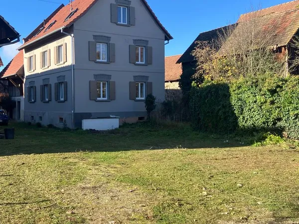 Rhinau - propriété alsacienne de caractère - 3 appartements + granges - 1 400 m² constructibles - fo
