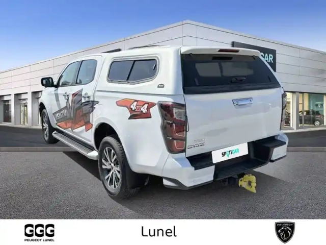 Isuzu D-Max n60 crew cab 1.9 164 ch 4x4 a/t — photo 7
