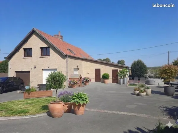 Maison familiale, 195m2, 5 à 6 chambres
