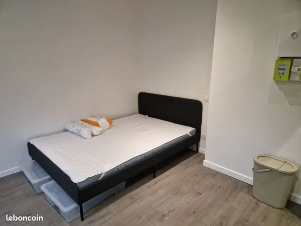 Studio 1 pièce 15 m²