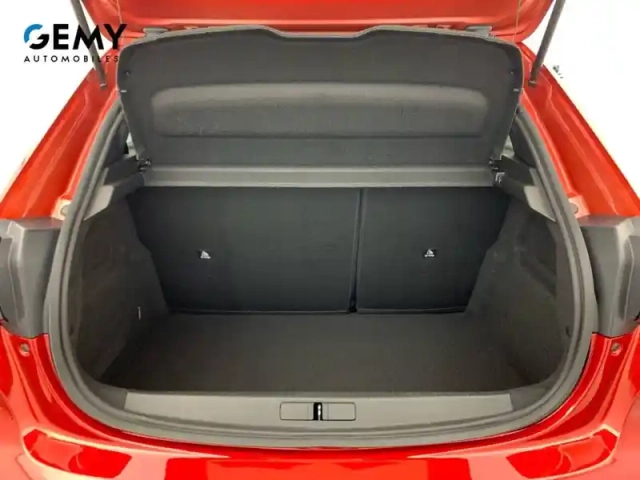 Peugeot 208 puretech 100 s&amp;s bvm6 — photo 6