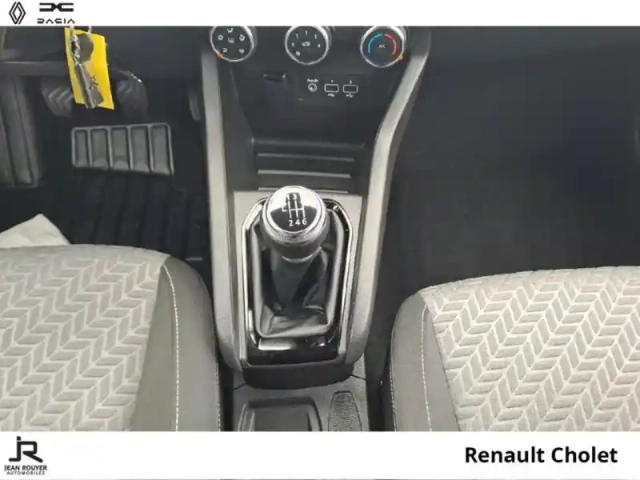 Renault Clio 1.0 tce 100ch evolution gpl — photo 6