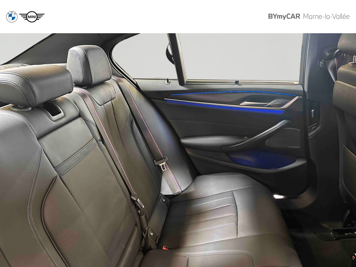 BMW 530d TwinPower Turbo xDrive 286 ch BVA8 — photo 35