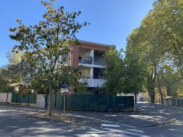 Appartement à CASTELGINEST
