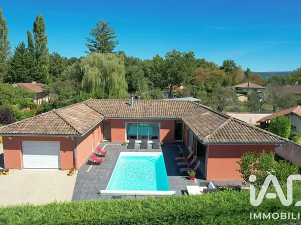 Maison 4 pièces 145 m²