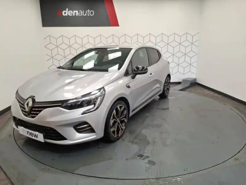 Renault Clio e-tech 140 - 21n