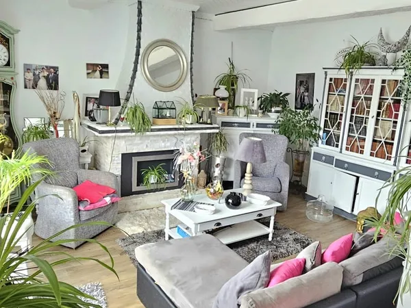Maison 7 pièces 121 m²