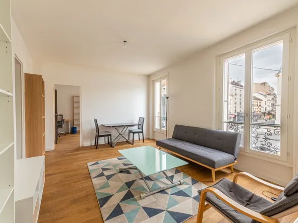 Loue chambre en colocation dans appartement