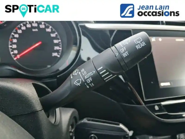 Opel Corsa 1.2 turbo 100 ch bva8 — photo 23