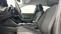 Peugeot 2008 1.2 PureTech 130ch S&S Style EAT8 — photo 9