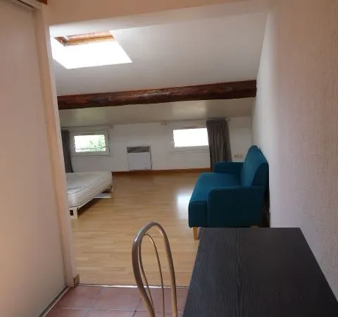 Appartement 2 pieces 38 m2 au sol