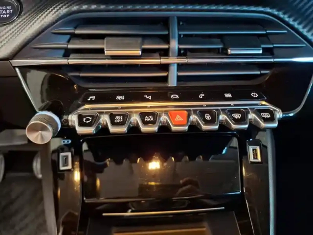 Peugeot 208 puretech 100 s&amp;s bvm6 — photo 18
