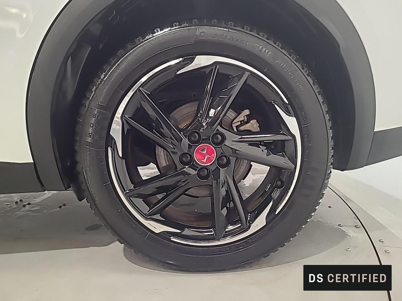 Ds Ds 7 crossback crossback hybride e-tense 300 eat8 4x4 performance — photo 16