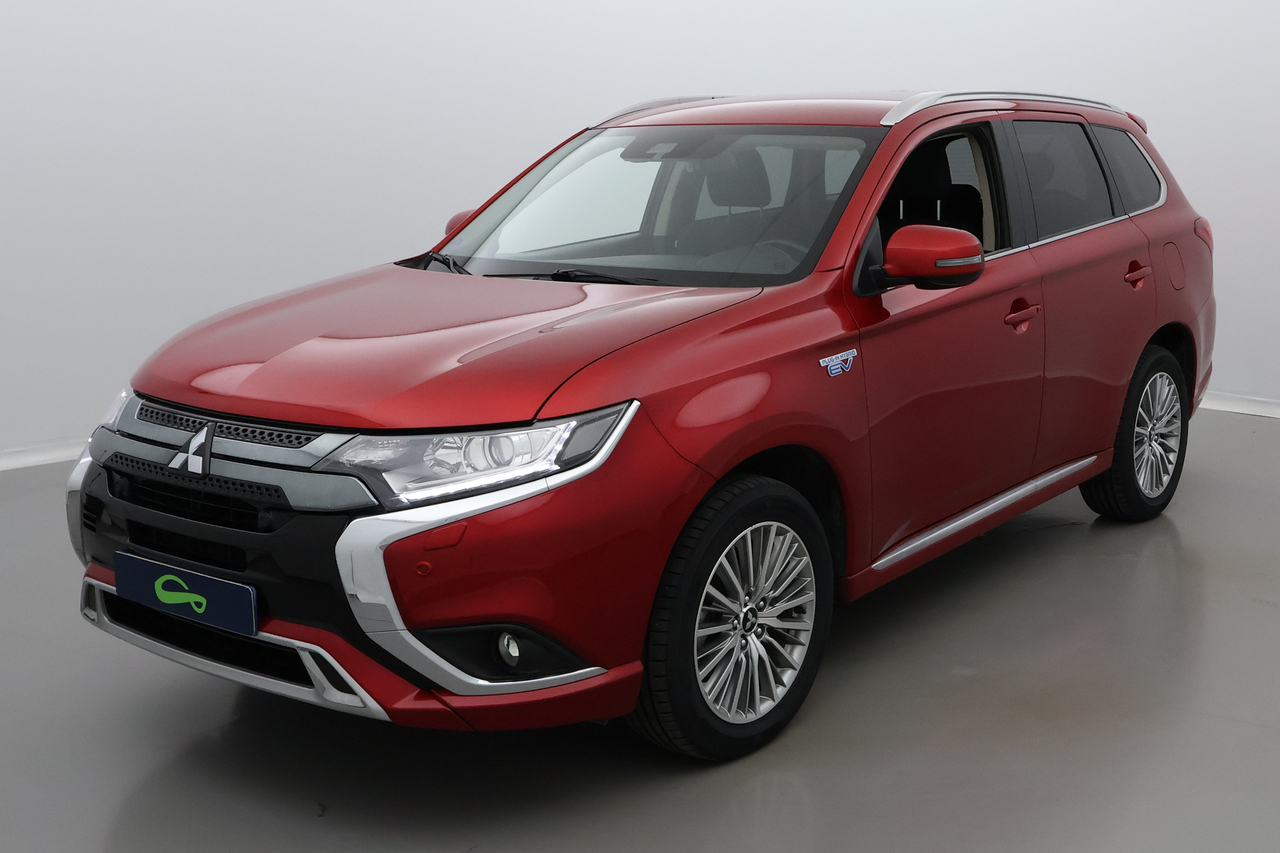 Mitsubishi Outlander — photo 1