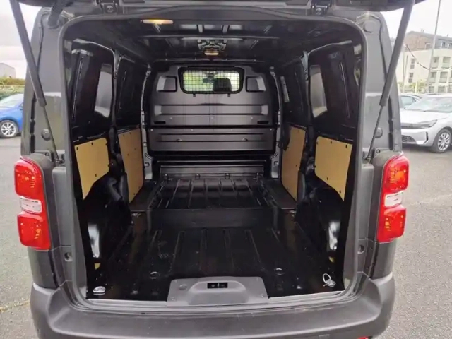 Opel Vivaro fgn taille m bluehdi 120 s&amp;s bvm6 — photo 34