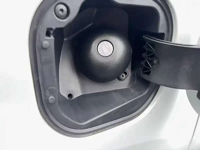 Renault Twingo iii sce 65 — photo 57