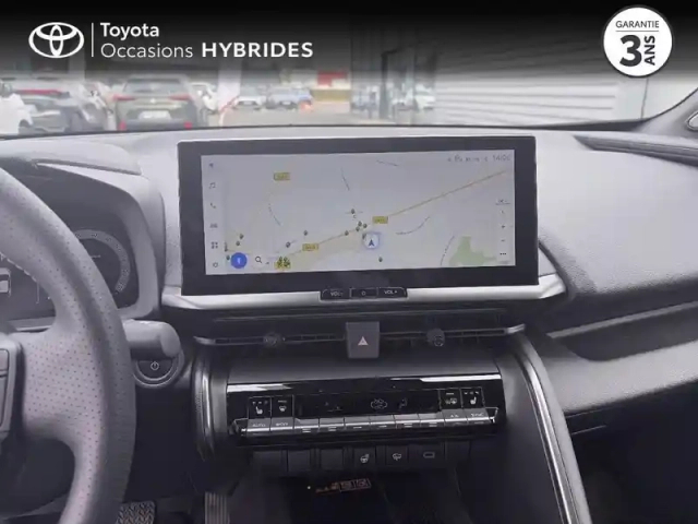Toyota C-Hr 1.8 hybride 140ch gr sport — photo 15