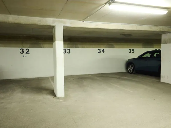 Parking 10 m²