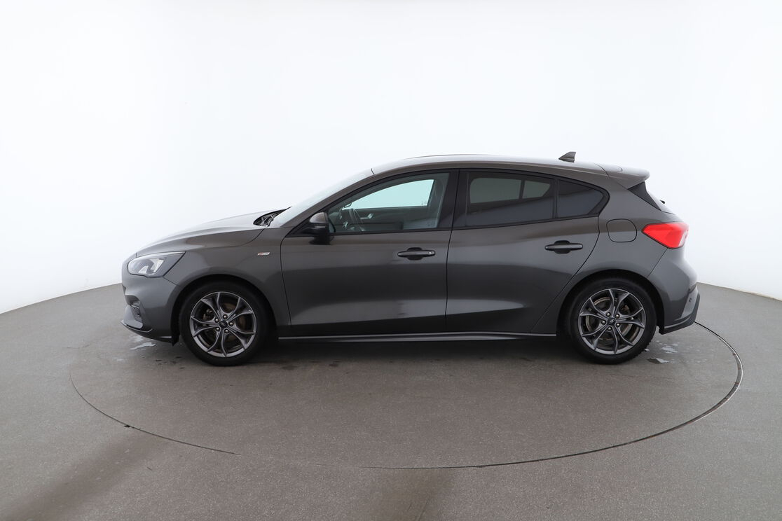 Ford Focus 1.5 EcoBlue ST Line — photo 2