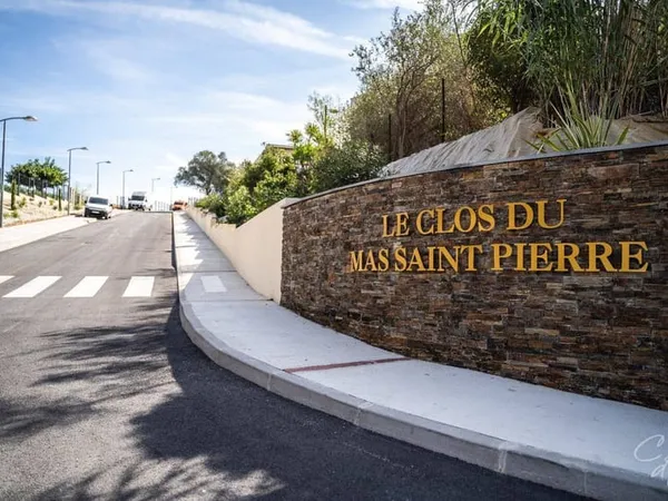 Terrain constructible 1914 m²