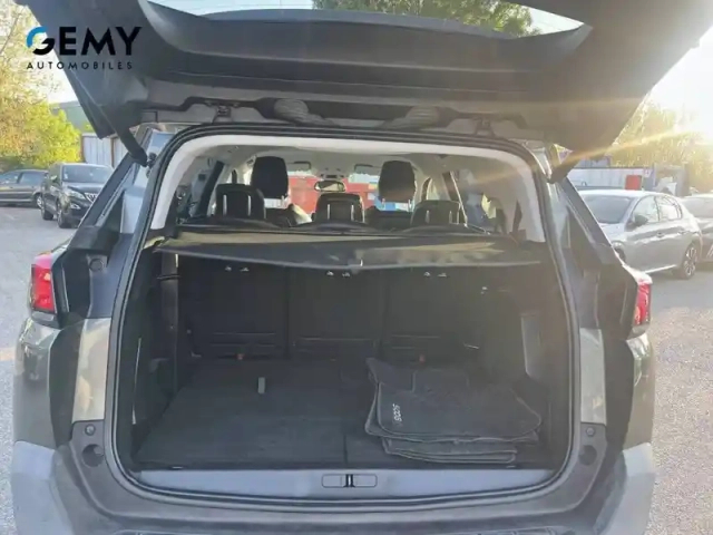 Peugeot 5008 1.2 puretech 130ch s&amp;s eat6 — photo 6