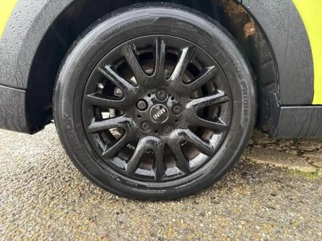 Mini Mini 5 portes cooper 136ch  essential bva7 — photo 14