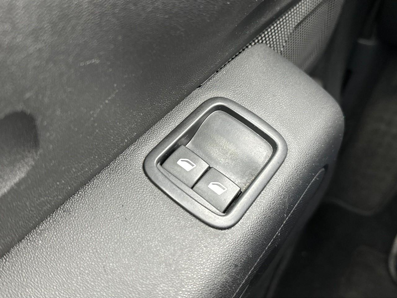 Citroën C3 bluehdi 100 bvm6 you — photo 17