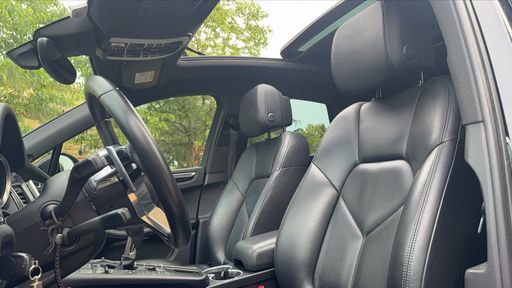 Porsche Macan 3.0 TDI V6 258 AWD PDK - S – 2014 – 135211 km – Diesel – Boîte Automatique — photo 28
