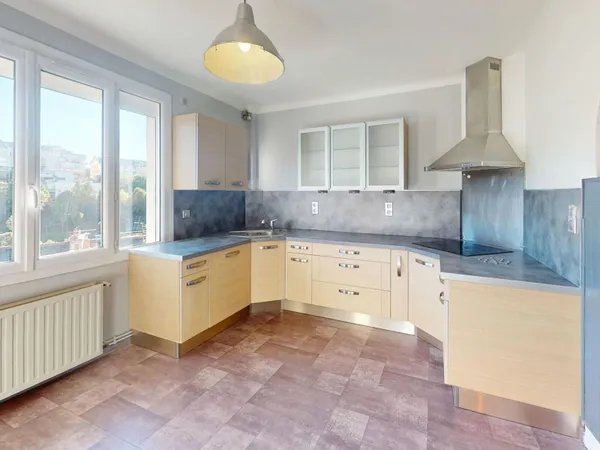 Appartement 4 pièces 82 m²